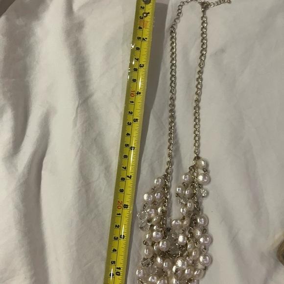 Besutiful Vintage Waterfall Pearl Drop Necklace - Picture 5 of 5